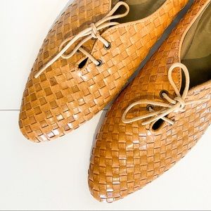 VINTAGE Leather Woven Brown Italian Lace Up Flats